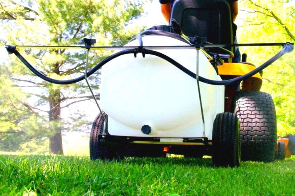 Making Your Own Lawn Sprayer Seven Easy Steps for DoItYourself Lawn